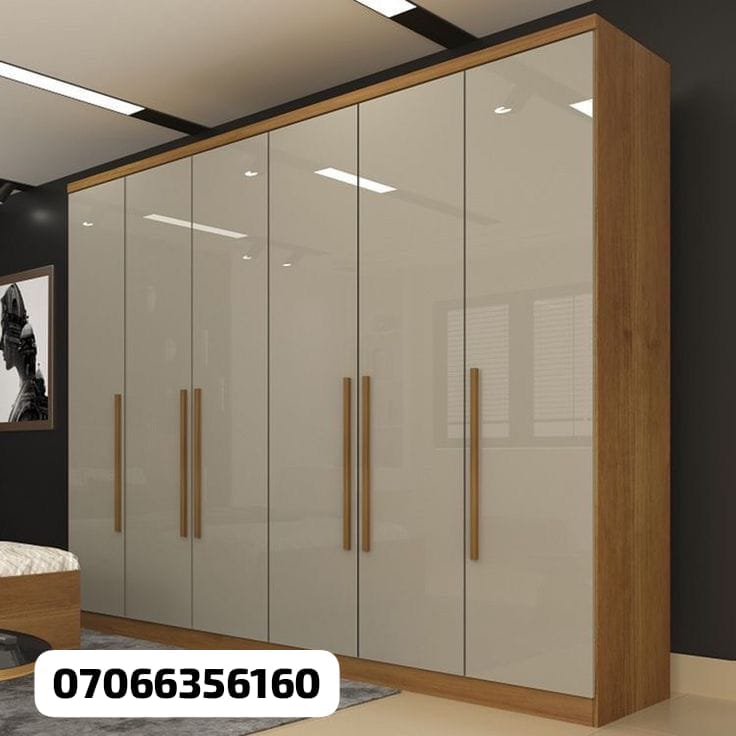 High-gloss cream and wood wardrobe